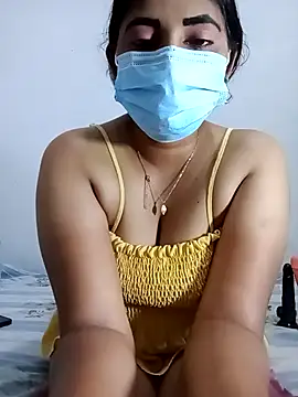 SLZAARA online show from September 14, 2025, 8:08 pm