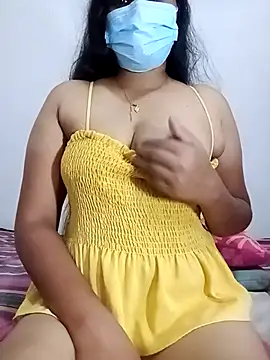 SLZAARA online show from September 19, 2025, 8:20 pm