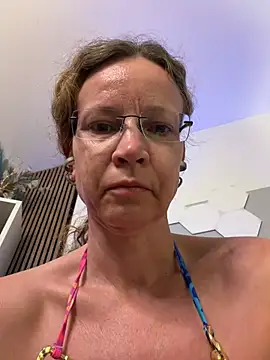 Snapshot of AnnikaRose chatting on July 19, 2026, 2:59 am AnnikaRose online show from July 19, 2026, 2:59 am