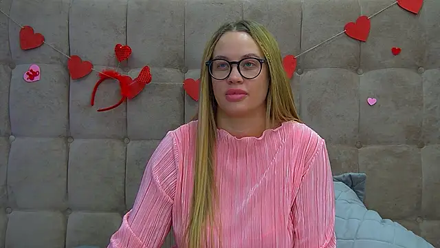 MariaNeumann online show from February 15, 2025, 5:09 am