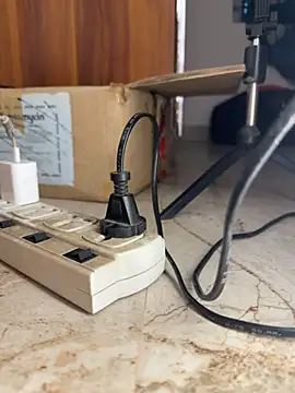 boypussyfist online show from April 9, 2026, 8:09 am