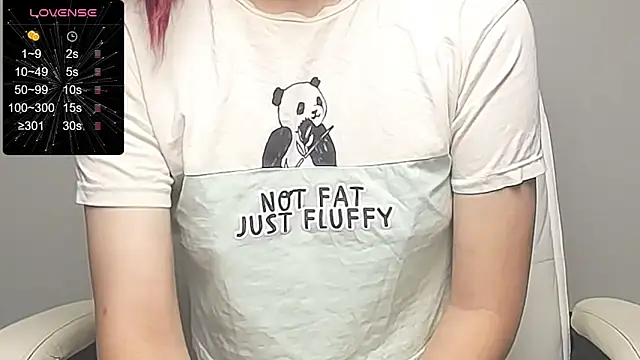 RRUUBBYYY online show from September 26, 2025, 7:01 am