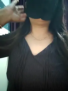 Aishwaryaa 69 online show from February 28, 2025, 3:48 pm