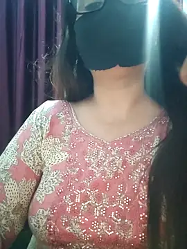 Aishwaryaa 69 online show from September 20, 2025, 2:51 pm