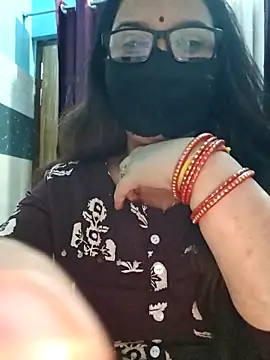 Aishwaryaa 69 online show from October 26, 2025, 10:21 am