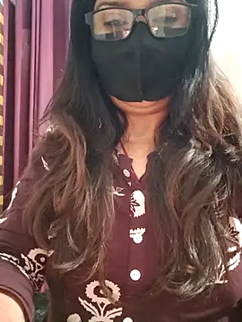 Aishwaryaa 69 online show from April 21, 2026, 2:51 am