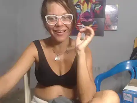 Horney-Blonde online show from December 3, 2024, 3:41 am