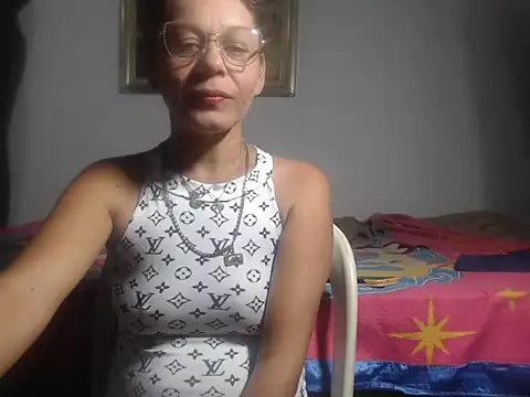 Horney-Blonde online show from December 25, 2024, 11:20 pm