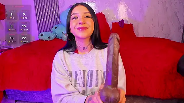 Leiaa  online show from February 14, 2026, 5:48 am