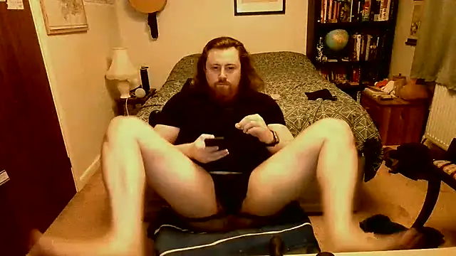 Hairy Guy30 online show from February 22, 2025, 9:15 pm