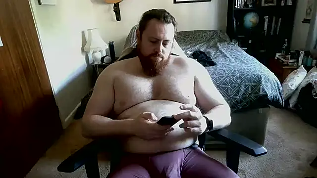 Hairy Guy30 online show from May 1, 2026, 5:17 pm