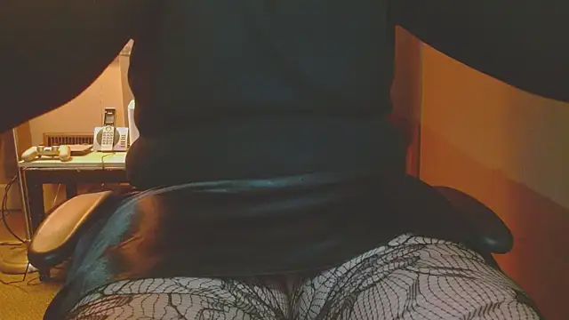 cosmicjones online show from February 17, 2025, 12:48 pm