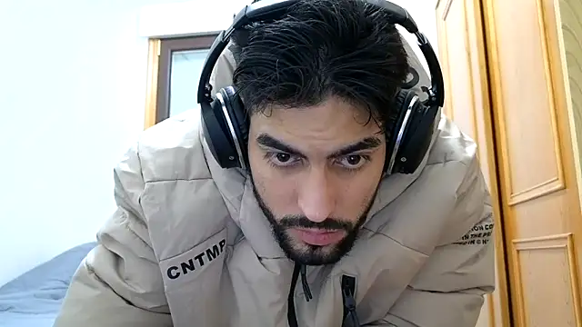 Jackyrose online show from December 14, 2024, 6:56 am