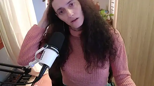 MemiKouki online show from February 26, 2026, 6:29 pm