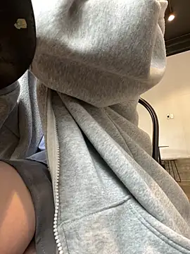 Lami Mi online show from March 18, 2025, 7:08 am