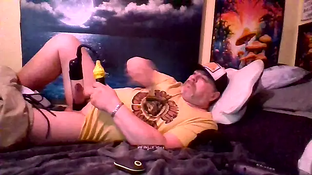 Snapshot of Mic_Oxinner chatting on July 20, 2026, 11:34 am Mic Oxinner online show from July 20, 2026, 11:34 am