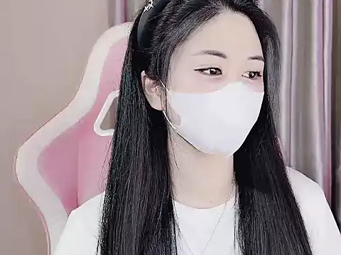  Lygn   online show from February 3, 2025, 4:52 pm