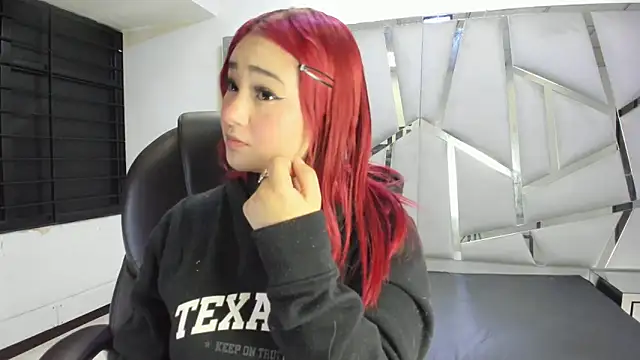 Catherinee69 x online show from January 6, 2026, 3:54 am