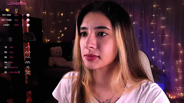 DarlaLike online show from December 15, 2024, 7:13 am