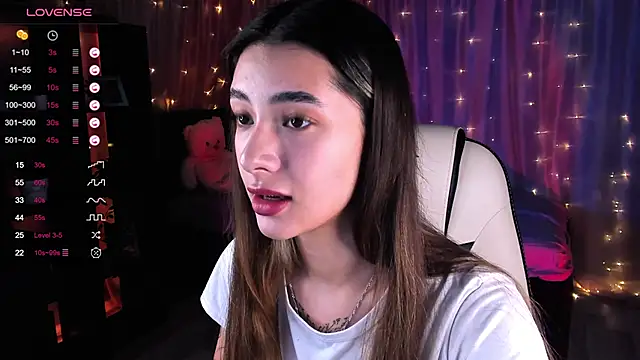 DarlaLike online show from December 28, 2024, 4:41 am