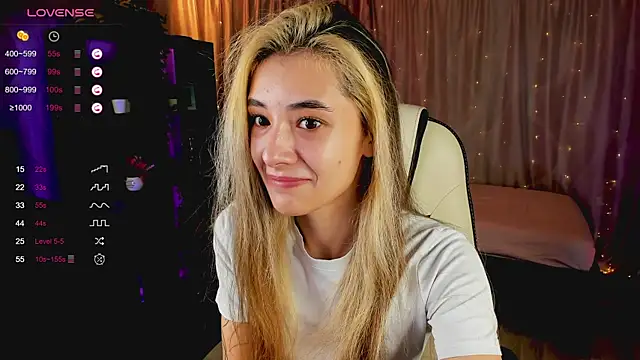 DarlaLike online show from February 26, 2025, 5:20 am