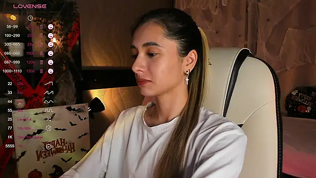 DarlaLike online show from October 24, 2025, 3:47 am