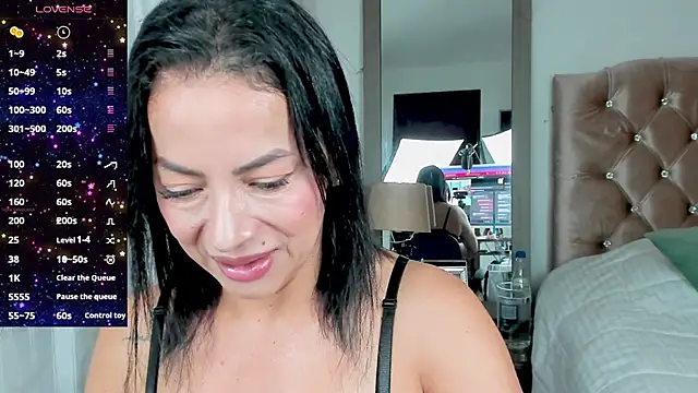 veronika naughty online show from January 30, 2025, 2:58 pm