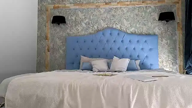 Blanca1 online show from February 12, 2025, 11:51 am