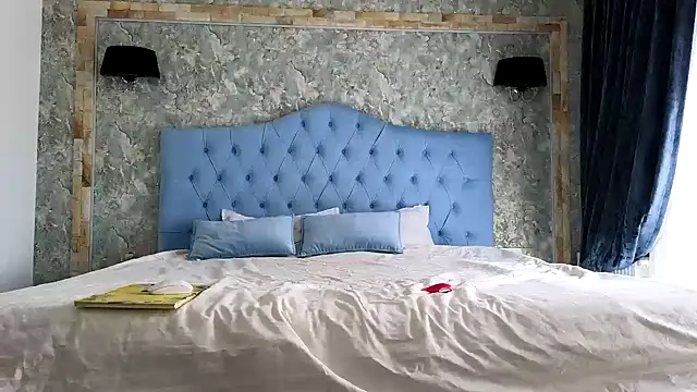 Blanca1 online show from September 26, 2025, 8:40 am