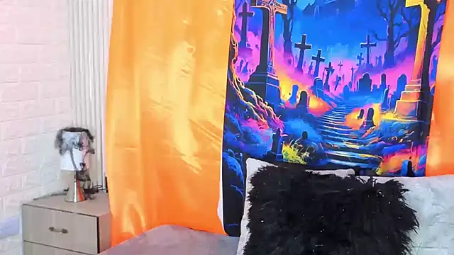 charlotte  G online show from October 10, 2025, 11:09 am