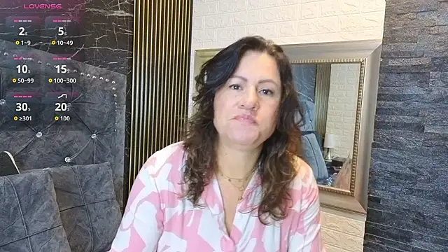 charlotte  G online show from February 1, 2026, 11:20 am