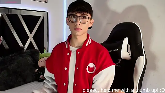 Snapshot of Niico_Cruz chatting on December 5, 2024, 10:34 pm Niico Cruz online show from December 5, 2024, 10:34 pm