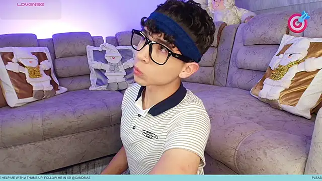 Snapshot of Niico_Cruz chatting on December 3, 2025, 5:04 am Niico Cruz online show from December 3, 2025, 5:04 am