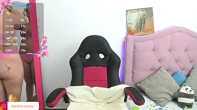 Katalina novoa online show from February 27, 2025, 12:43 am