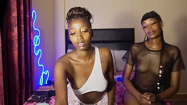  Watuluv  online show from March 15, 2026, 5:24 am