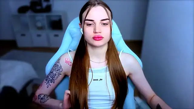 StellaLawless online show from November 11, 2025, 9:48 pm