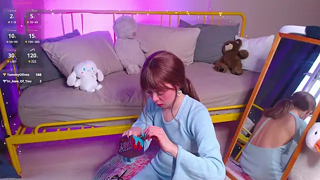 KatieMelone online show from March 4, 2025, 5:11 am