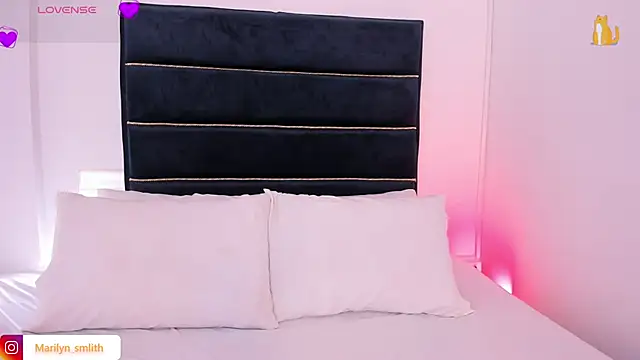 MarilynSmIith online show from January 27, 2025, 11:54 am