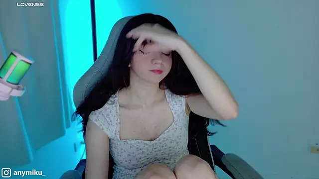 stephybrown online show from December 7, 2024, 1:58 am