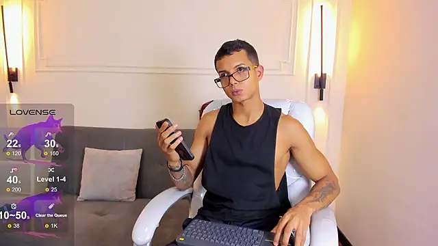 Paradise boy s online show from February 19, 2026, 7:54 pm