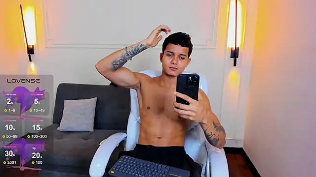 Paradise boy s online show from March 27, 2026, 6:51 pm