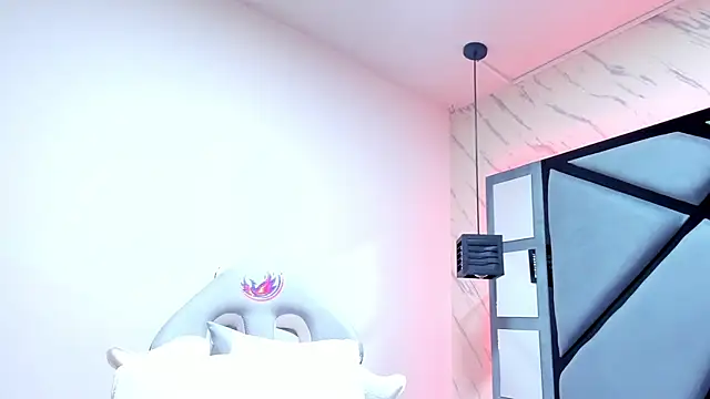 Snapshot of dayana_harlow2 chatting on February 14, 2025, 12:36 pm dayana harlow2 online show from February 14, 2025, 12:36 pm