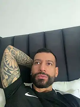 Yorby Maxx1 online show from March 22, 2025, 5:09 pm