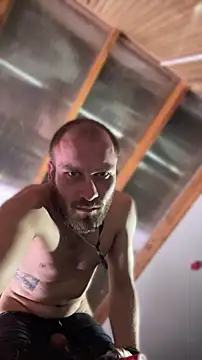 pervy devil online show from April 19, 2026, 3:39 am