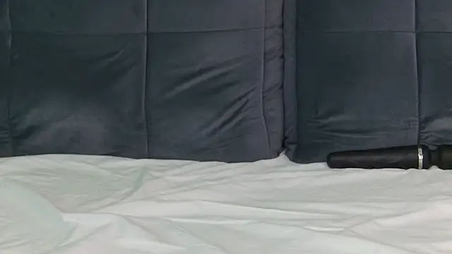 OnlyXandra online show from March 11, 2025, 10:18 am