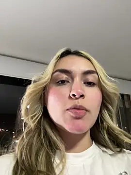 emma oxford online show from April 6, 2026, 12:52 am