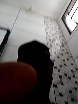 Beto0815 online show from February 12, 2026, 1:28 pm