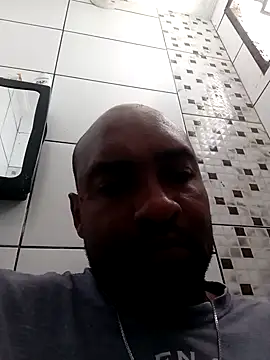 Beto0815 online show from February 13, 2026, 4:14 pm