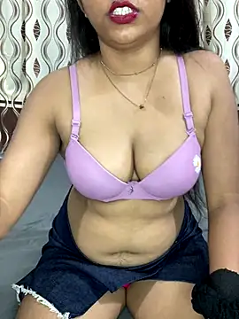 little shadow online show from September 18, 2025, 5:04 pm