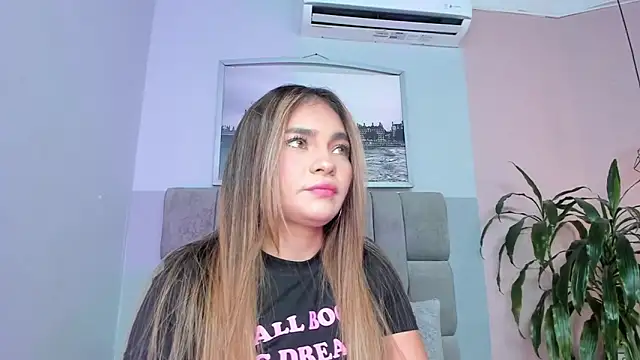Snapshot of selene_tylor_ chatting on May 26, 2026, 8:27 pm selene tylor online show from May 26, 2026, 8:27 pm